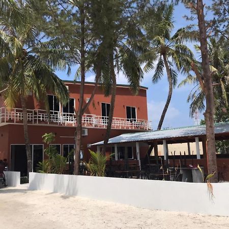 Merijaan Maldives Maafushi Bagian luar foto